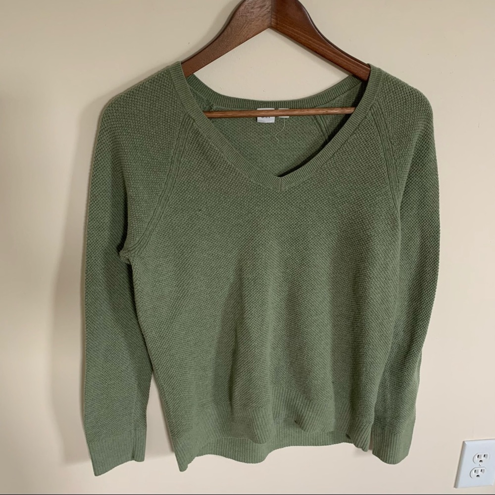 GAP Green Textured V-neck Sweater